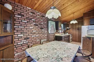 214 Hummingbird Trl, Bushkill, PA 18324 - Photo 17