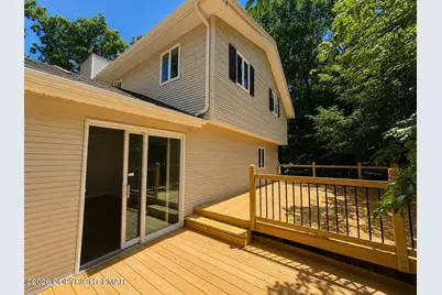  297 Hyland Drive, East Stroudsburg, PA 18301 - Photo 17