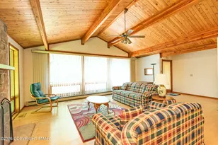 223 Briarwood Dr, Effort, PA 18330 - Photo 25