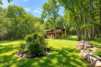  223 Briarwood Drive, Effort, PA 18330 - Photo 55