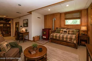 223 Briarwood Dr, Effort, PA 18330 - Photo 43