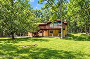 223 Briarwood Dr, Effort, PA 18330 - Photo 5