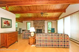 223 Briarwood Dr, Effort, PA 18330 - Photo 21