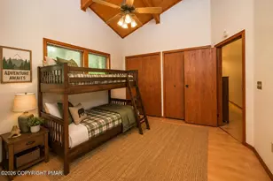 223 Briarwood Dr, Effort, PA 18330 - Photo 37