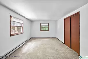6061 Decker Rd, Bushkill, PA 18324 - Photo 13