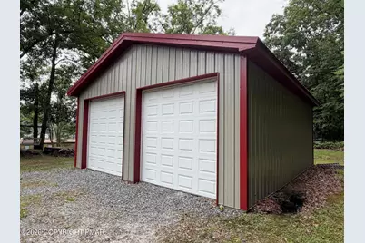  E Diaz Avenue, Nesquehoning, PA 18240 - Photo 3