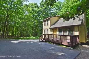 2217 Longview Dr, Bushkill, PA 18324 - Photo 39