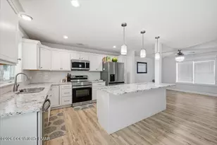 108 Holmgren Dr, Stroudsburg, PA 18360 - Photo 11