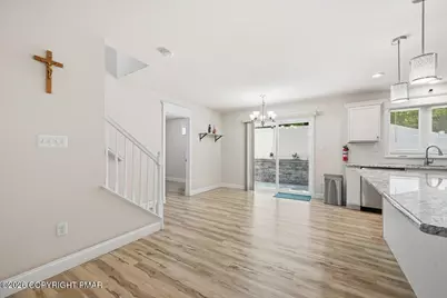  108 Holmgren Drive, Stroudsburg, PA 18360 - Photo 5