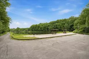 1280 Glenbrook Rd, Bartonsville, PA 18321 - Photo 31