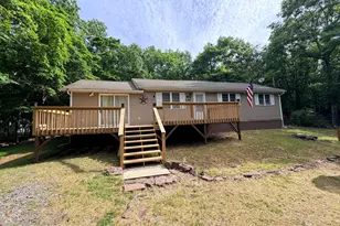 32 Shawnee Trail, Albrightsville, PA 18210 - Photo 1