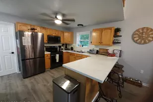625 Sir Gawain Ct, Pocono Lake, PA 18347 - Photo 17