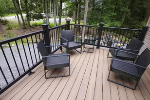625 Sir Gawain Ct, Pocono Lake, PA 18347 - Photo 9