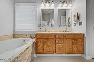 7216 Moss Dr, Swiftwater, PA 18370 - Photo 17