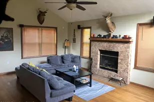 1987 Glacier Dr, Blakeslee, PA 18610 - Photo 5