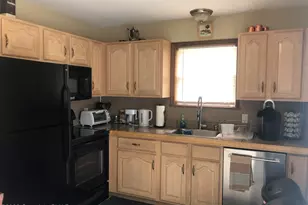 1987 Glacier Dr, Blakeslee, PA 18610 - Photo 9