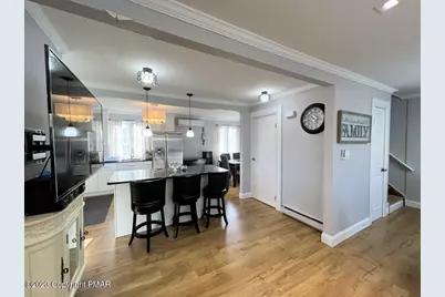  177 Purple Martin Drive, Bushkill, PA 18324 - Photo 7