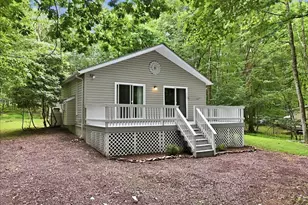 93 White Birch Dr, Jim Thorpe, PA 18229 - Photo 1