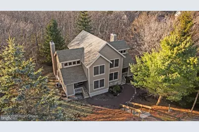  155 Pine Court #E, Tannersville, PA 18372 - Photo 3