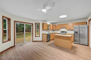 564 Cayuga Dr, Tobyhanna, PA 18466 - Photo 23