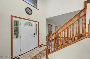 564 Cayuga Dr, Tobyhanna, PA 18466 - Photo 11
