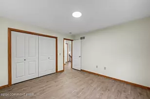 564 Cayuga Dr, Tobyhanna, PA 18466 - Photo 53