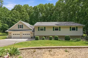 209 Manor Ln, Lehighton, PA 18235 - Photo 9