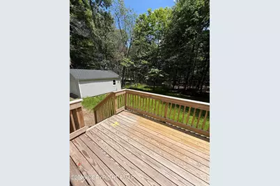  1011 Woodstock Road, Newfoundland, PA 18445 - Photo 11