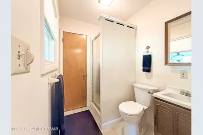  503 Collins Avenue, Portland, PA 18351 - Photo 21