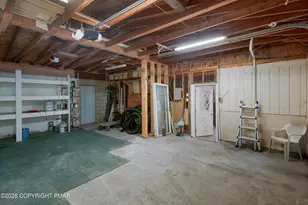 5966 Decker Rd, Bushkill, PA 18324 - Photo 33