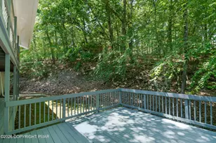 5966 Decker Rd, Bushkill, PA 18324 - Photo 39