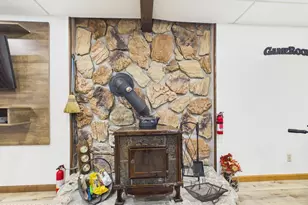 2060 Lehigh Dr, Pocono Lake, PA 18347 - Photo 7