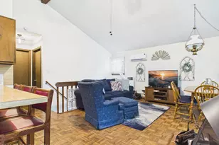 2060 Lehigh Dr, Pocono Lake, PA 18347 - Photo 15