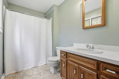  408 Longview Drive, Stroudsburg, PA 18360 - Photo 23