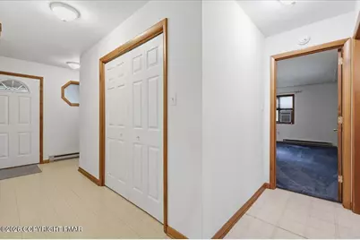  408 Longview Drive, Stroudsburg, PA 18360 - Photo 7