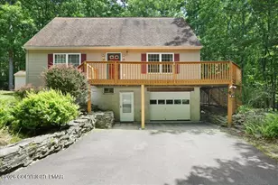 30 Juniper Way, Hawley, PA 18428 - Photo 1