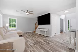 112 Red Cherry Ln, Stroudsburg, PA 18360 - Photo 13