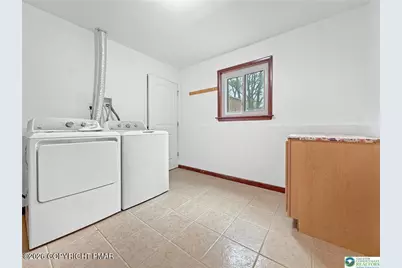  854 Lower Mountain Drive, Effort, PA 18330 - Photo 17