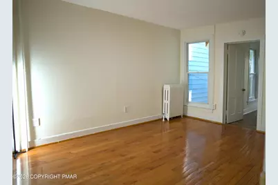  74 S Cedar Street, Hazleton, PA 18201 - Photo 11