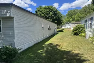 10 Sycamore Dr, Bath, PA 18014 - Photo 3