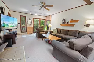 2435 Overlook Ln, Pocono Pines, PA 18350 - Photo 5
