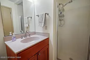 2435 Overlook Ln, Pocono Pines, PA 18350 - Photo 25