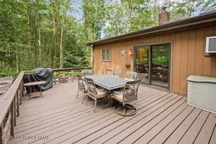 2435 Overlook Ln, Pocono Pines, PA 18350 - Photo 31