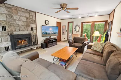  2435 Overlook Lane, Pocono Pines, PA 18350 - Photo 5