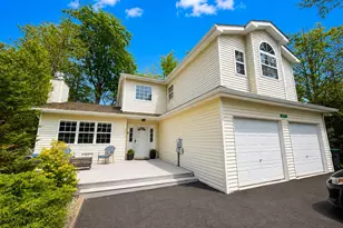 113 St Regis Walk, Tobyhanna, PA 18466 - Photo 5