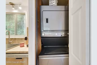  9660 Stony Hollow Drive, Tobyhanna, PA 18466 - Photo 15