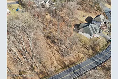  517 Edgemont Road, Stroudsburg, PA 18360 - Photo 7