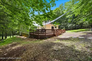 17 Basswood Ct, Albrightsville, PA 18210 - Photo 13