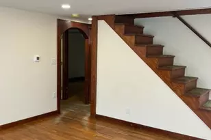 914 Scott St, Stroudsburg, PA 18360 - Photo 3