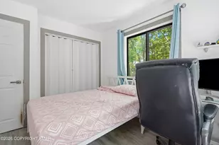 1328 Kensington Dr, East Stroudsburg, PA 18301 - Photo 23